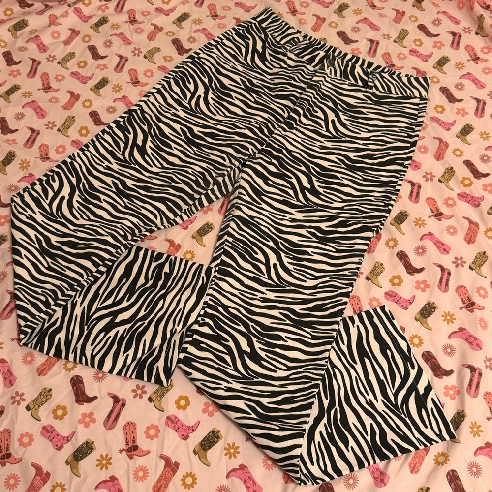 Cropped Zebra Print Pants